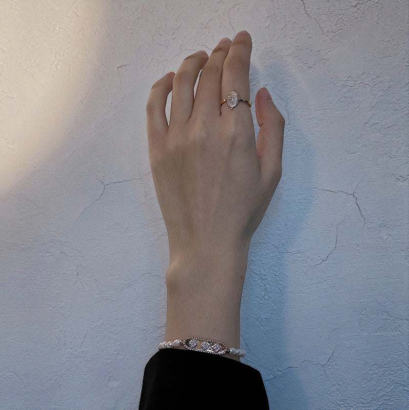 Cora Ring