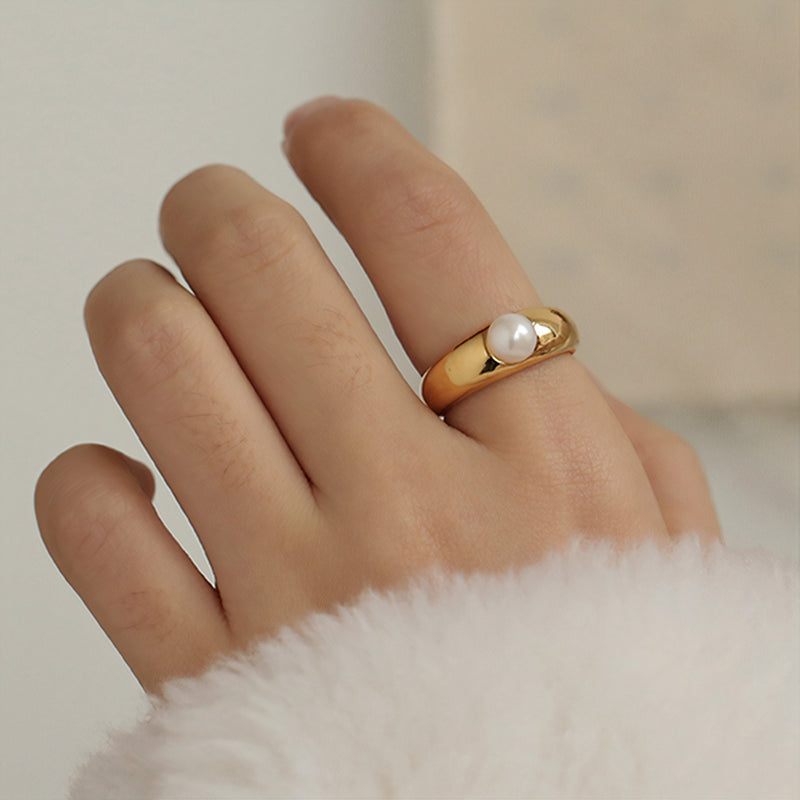 Snowy Ring