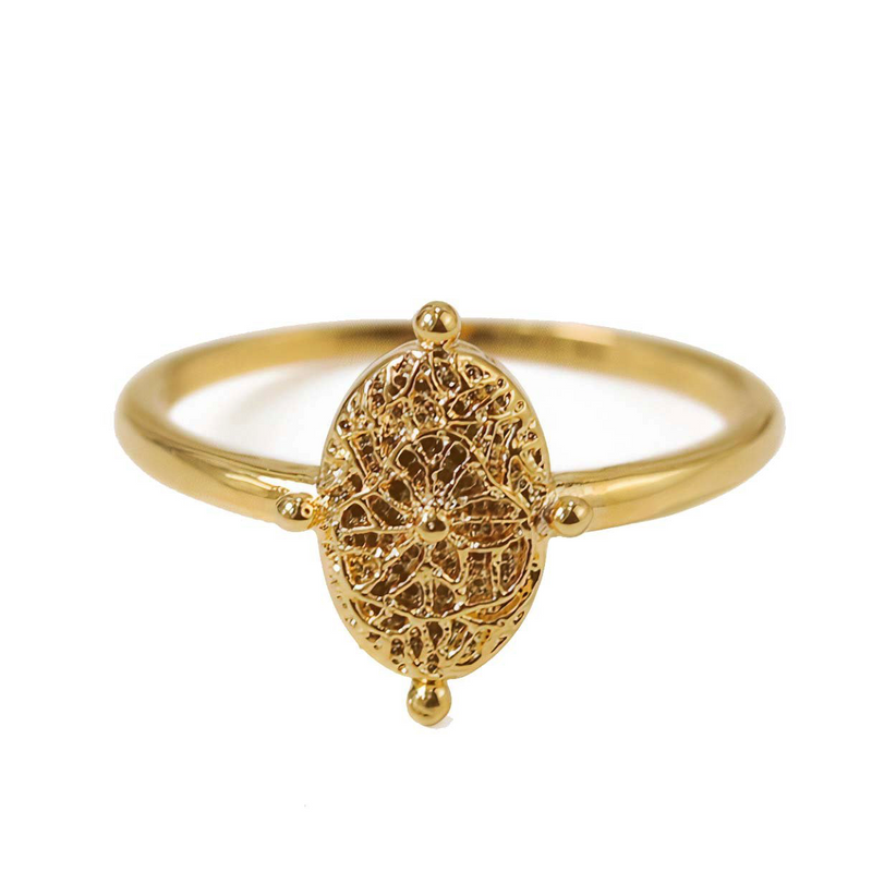 Cora Ring