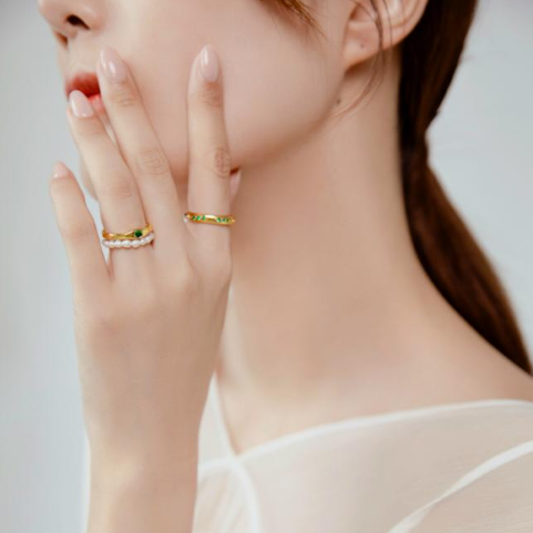 Emerald Ring