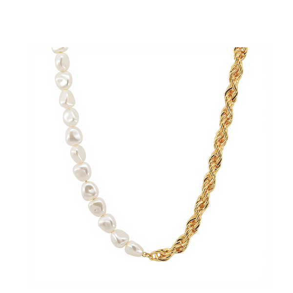 Lilia Necklace